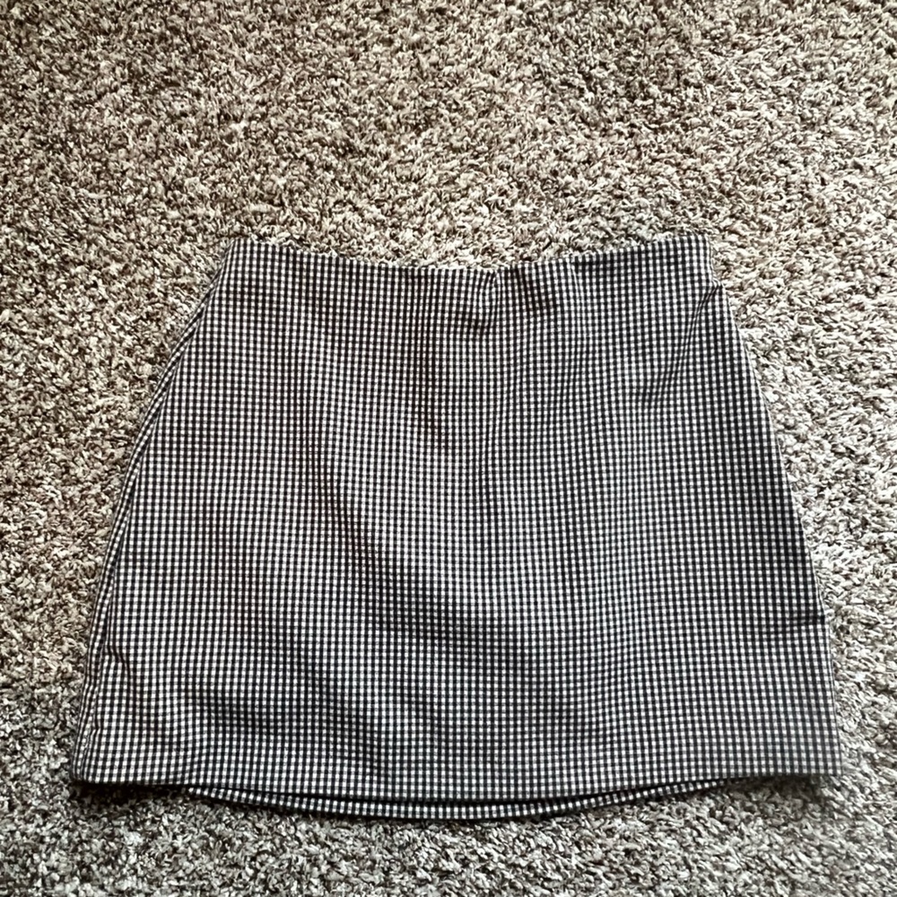 Abercrombie & Fitch Black and White Gingham Skirt